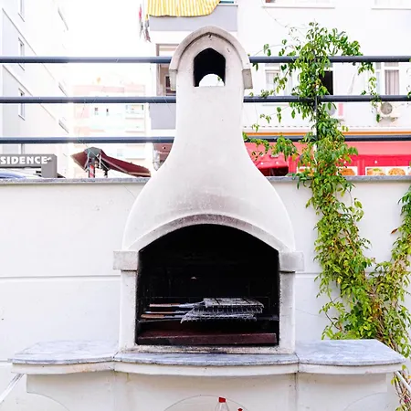 Sa Apartments! Sea View 1bd Flat